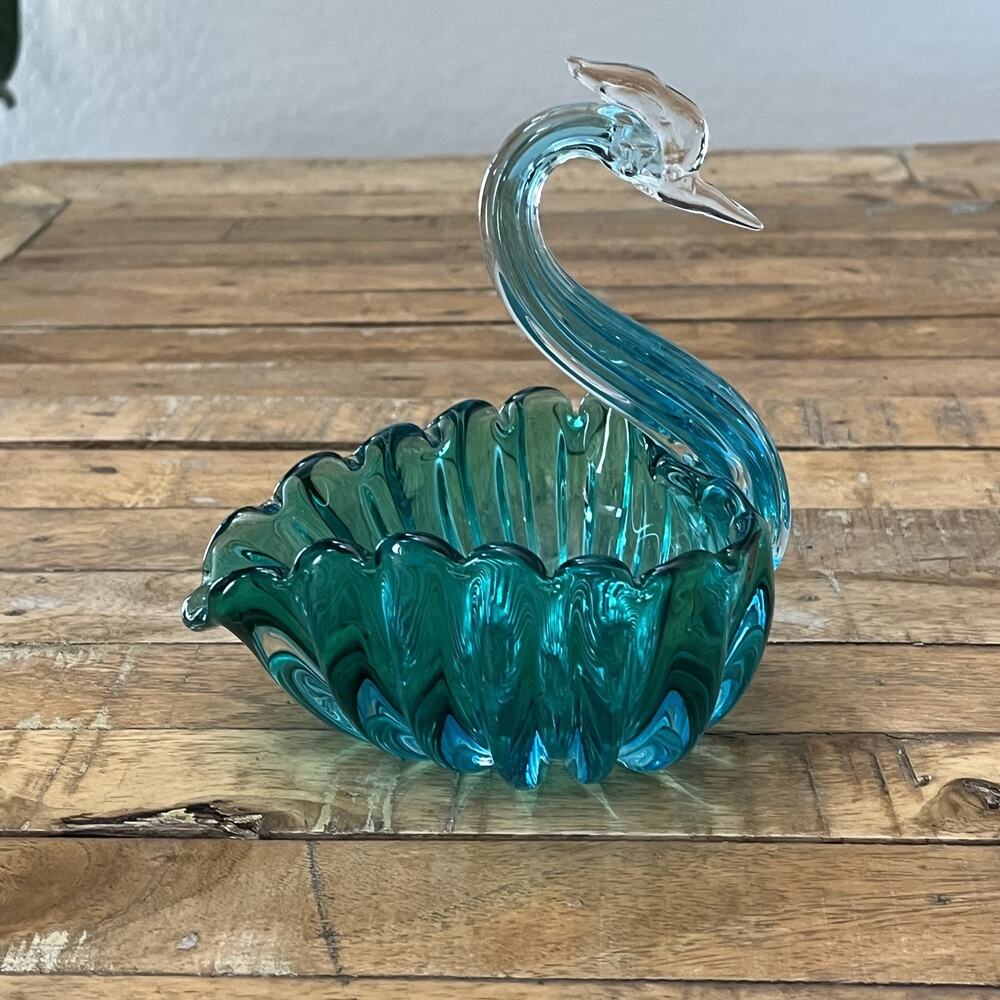 Vintage Teal Blue Swan Glass Art Hand Blown Trinket Dish or Ring Holder 5"